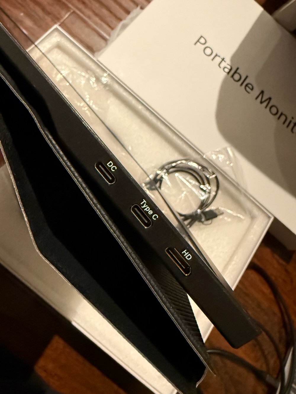 15.6 Inch Portable Laptop Monitor - Picture 5 of 8